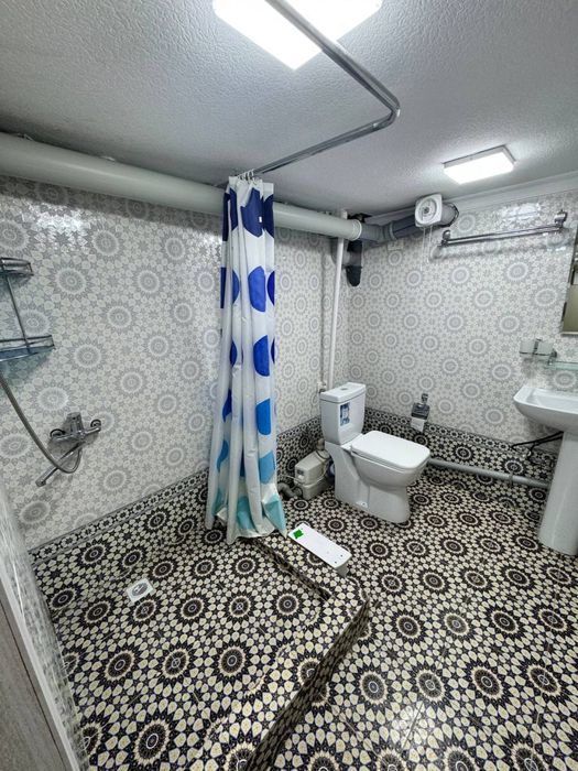 Mirzo Ulug‘bek tumanida 132 m² tayyor ofis / podval 2 qavatli