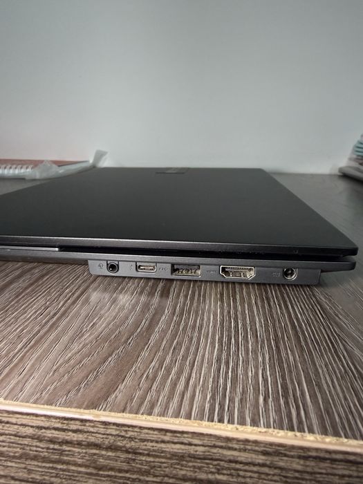 ASUS VivoBook s15 OLED