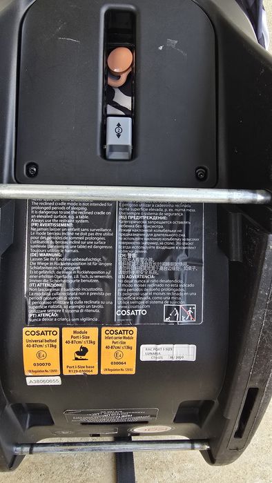 Scoica auto Cosatto cu baza IsoFix