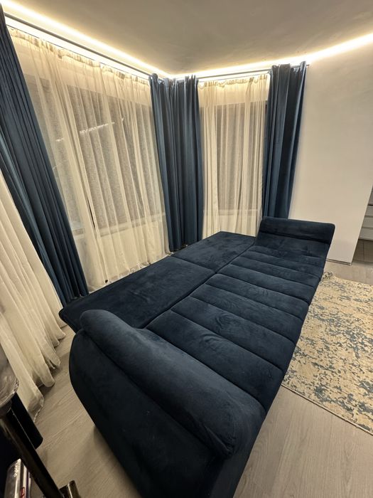 Canapea extensibila 4 locuri