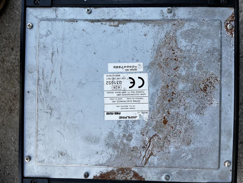 Усилитель Alpine PMX-F640