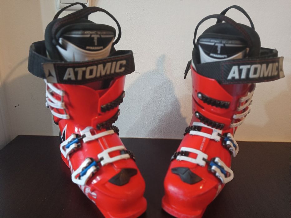 Vand clapari Atomic Silver si Atomic Waymaker Jr R 4