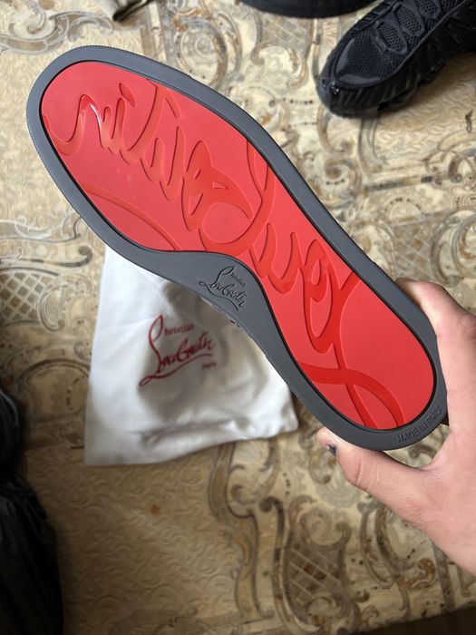 Chrstn Louboutin
