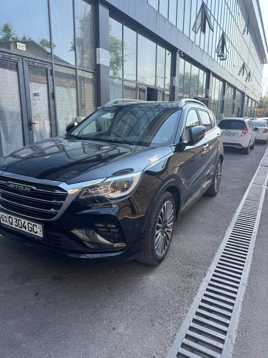 Продаётся  Jetour X 70