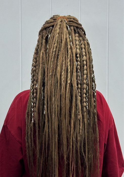 Плету афрокосы и дреды