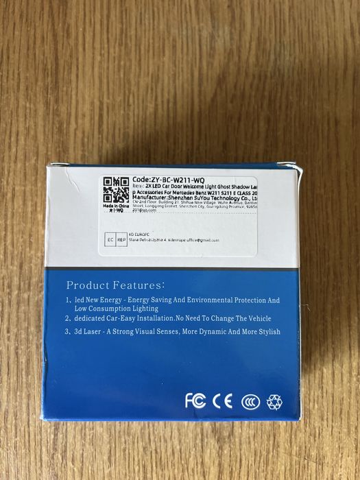 Shadow light Mercedes Benz logo