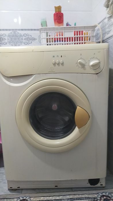 Индезит стиральная машина 400.000сум ками бор