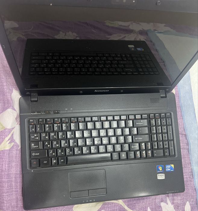 Ноутбук Lenovo G560