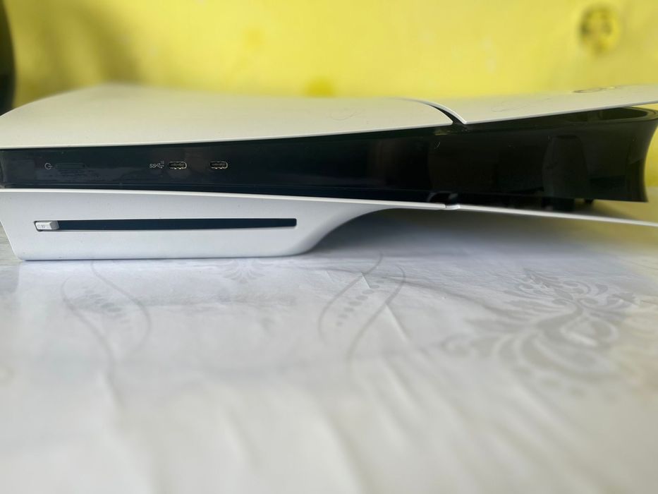 Продам ПС 5 Слим 512 гб