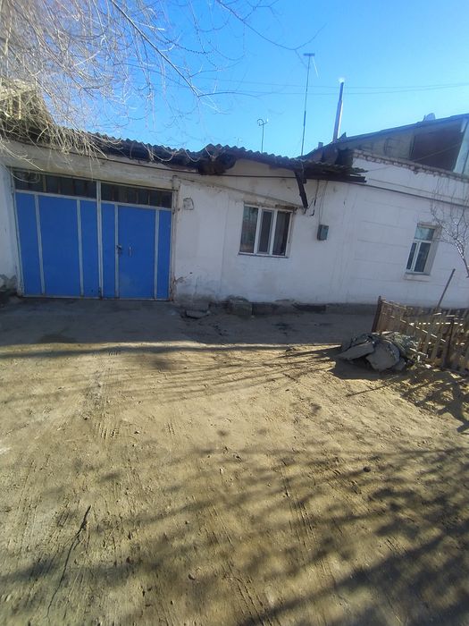 Срочно Sentrda jaylasqan uglavoy jer jay satiladi