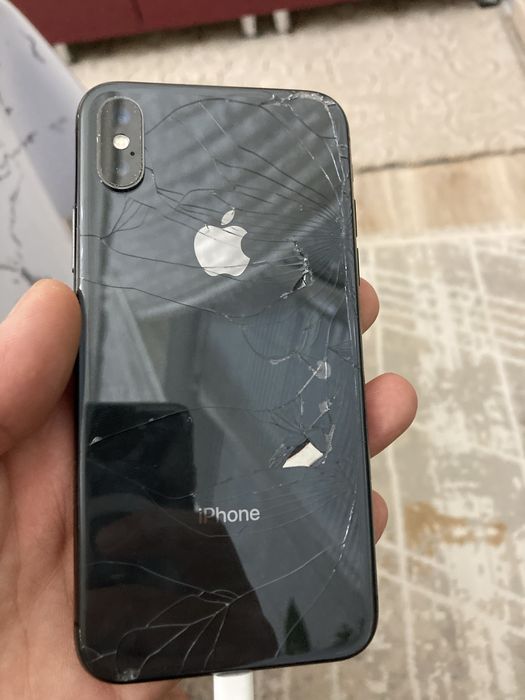 Iohone X 64гб черный