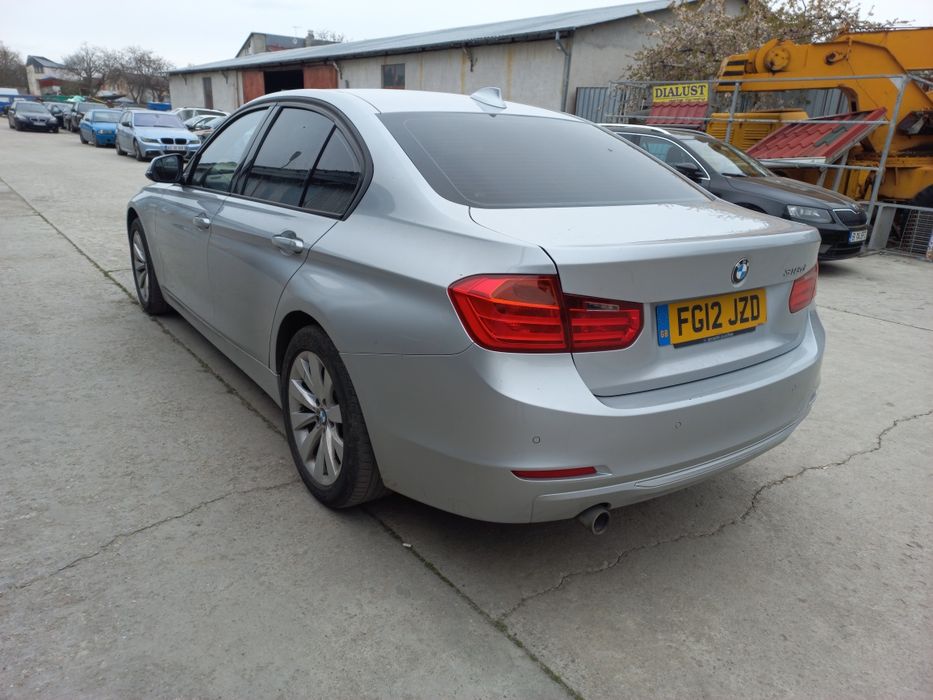 Bara spate bmw f30 non-lci