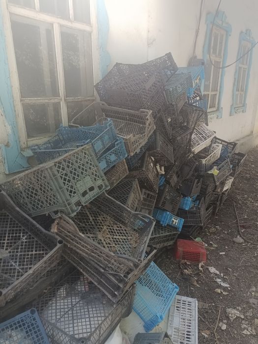 Пласмасовые ящики бу