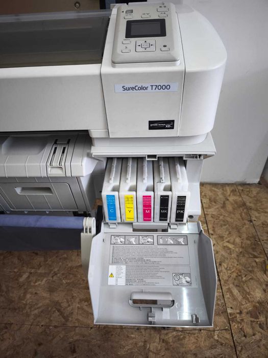 Широкоформатный принтер  Epson SureColor T7000
