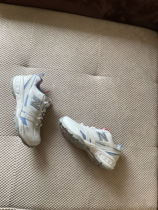 НОВИ оригинални маратонки