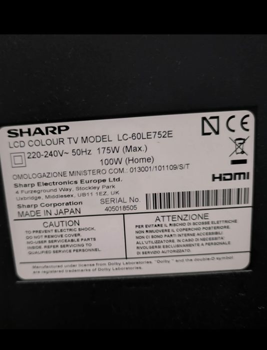 Продавам телевизор "Sharp LC- 60LE752E"за части.