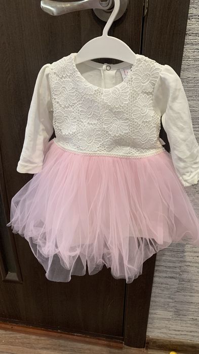 Продам платье нарядное