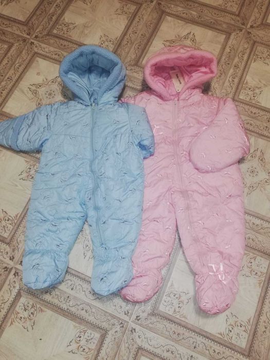 Комбинезон на весну ребенку