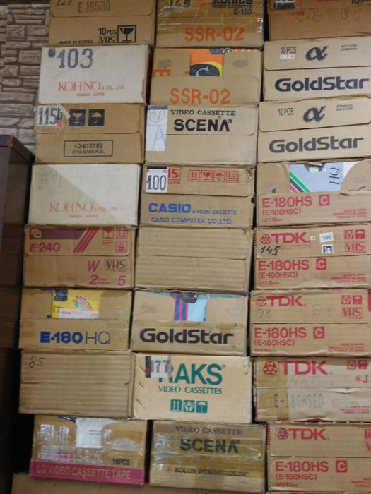 Коллекция VHS видеокассеты.