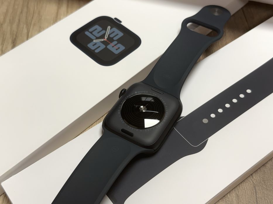 Apple Watch SE (2nd Gen) 44mm