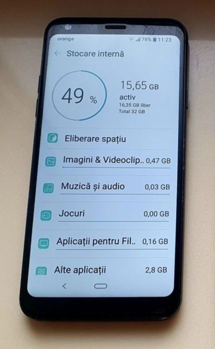 Smart LG Q7 pentru construcții