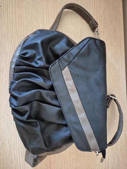 Разпродажба на чанти и торбички