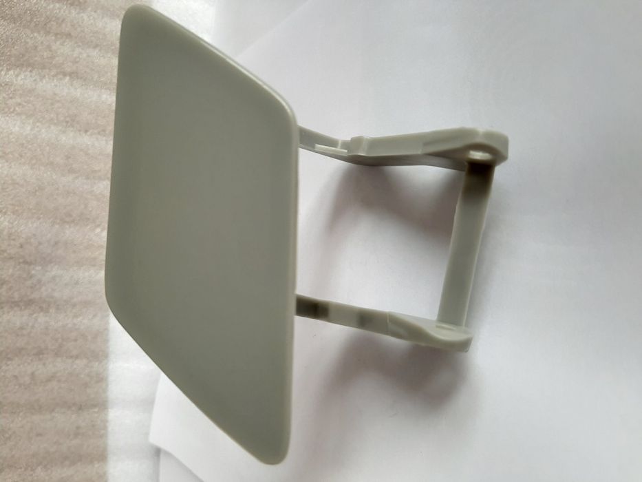 Капачка бленда пръскалка фар Mercedes GLK 09-12г Х204 Мерцедес фарове