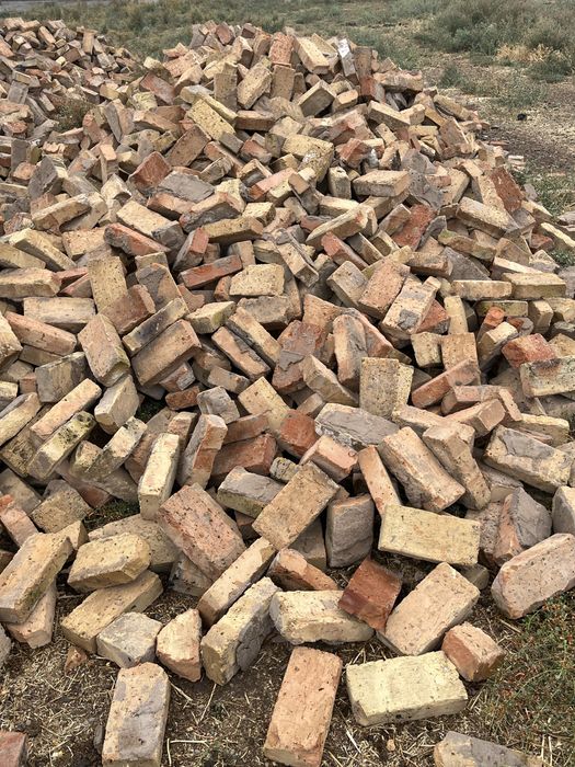 Кирпич Советски.