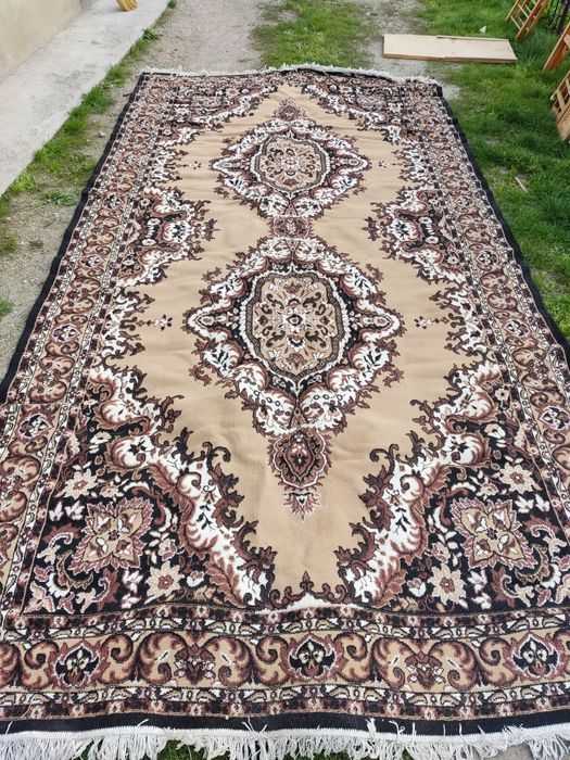 Ковры по 10000тг