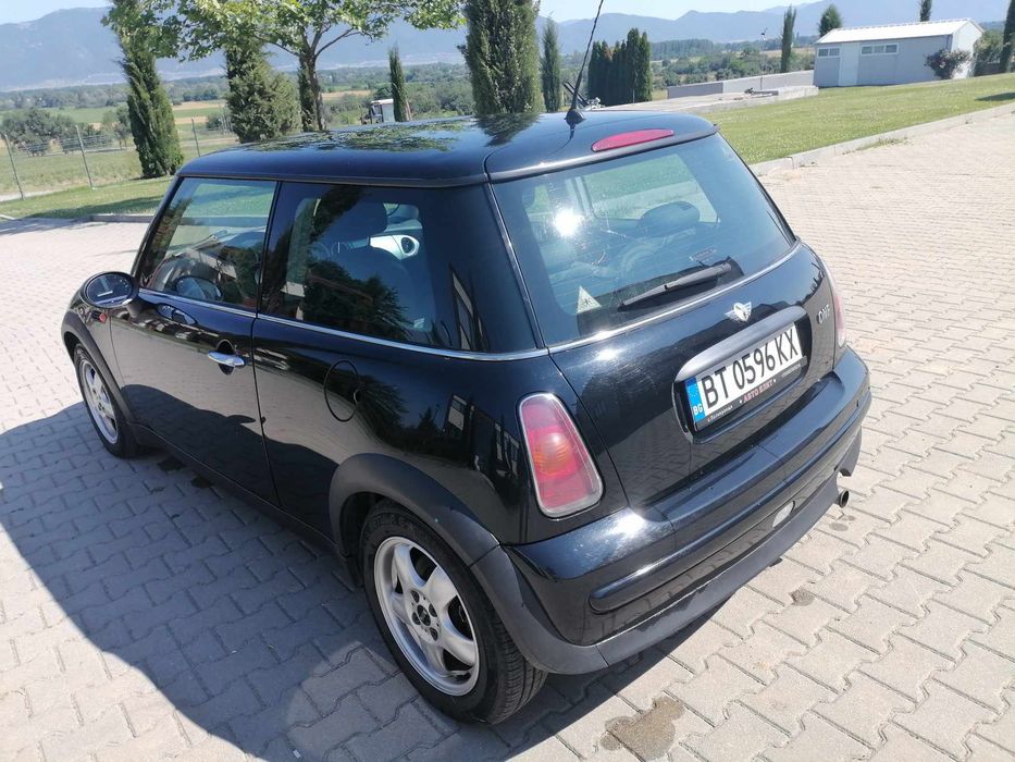 Продавам MINI COUPER 1.6