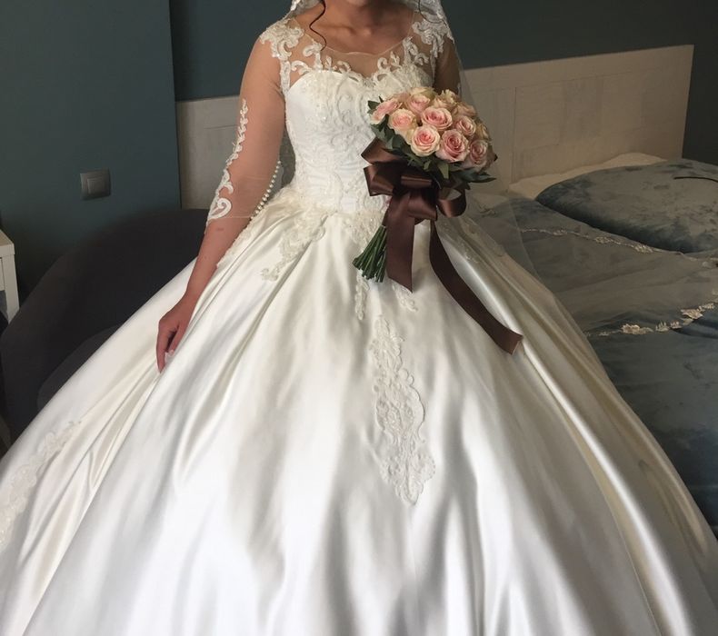 Продам свадебное платье