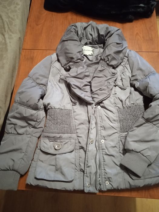 Късо зимно яке , много яко