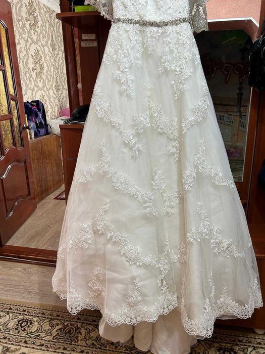 Свадебное платье б/у