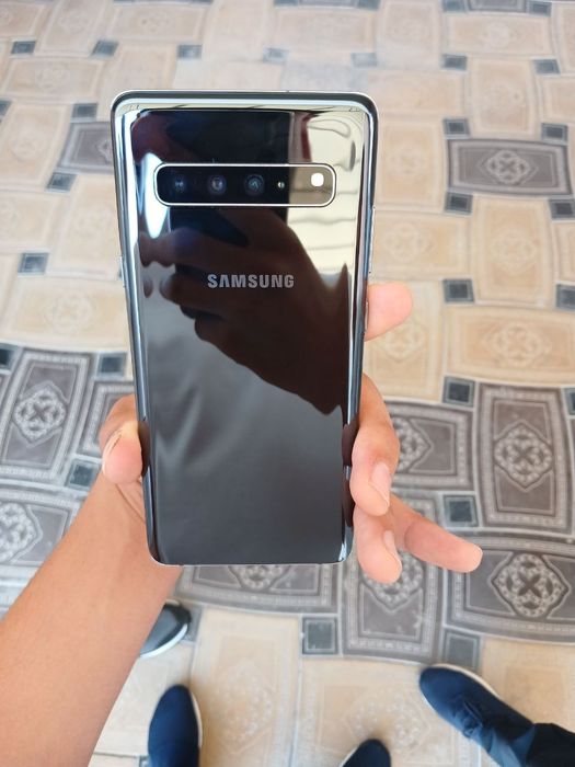 S10 5G tiniq rasimdagiday
