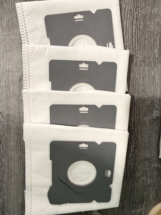 Set Daewoo 4 saci de aspirator RC-Y100