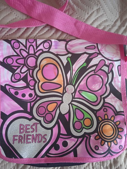 Красива чанта за момиче