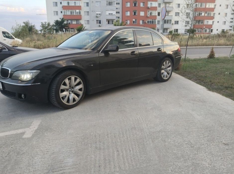 BMW Seria 7 2008 — imagine 2