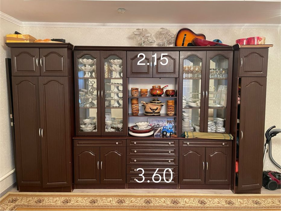 Продам Шкаф Гарнитуру