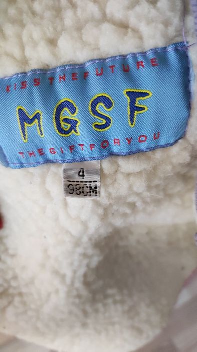 Жилетки детские на девочку.