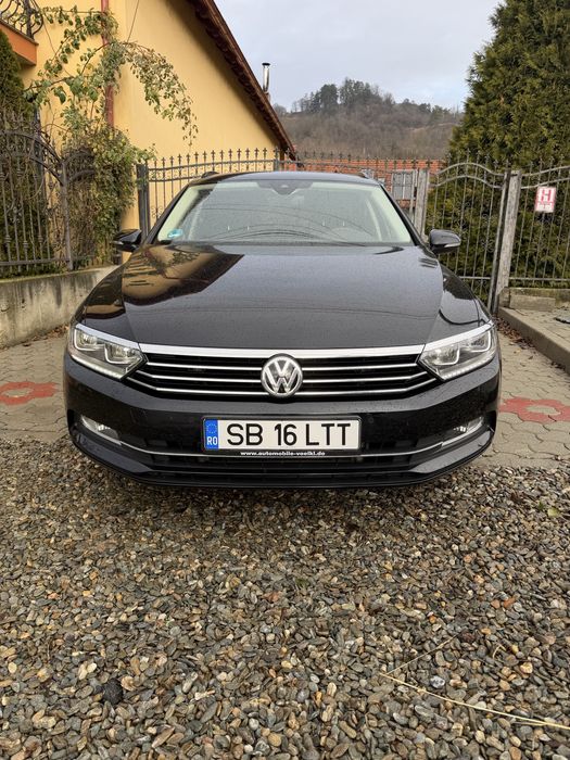 Vând Volkswagen Passat