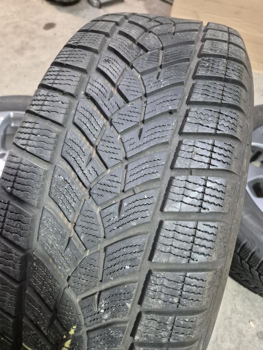 4бр. 235/60/18 зимни гуми Goodyear