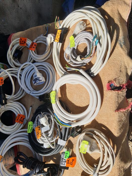 Кабели,проводници,удължители,разклонител