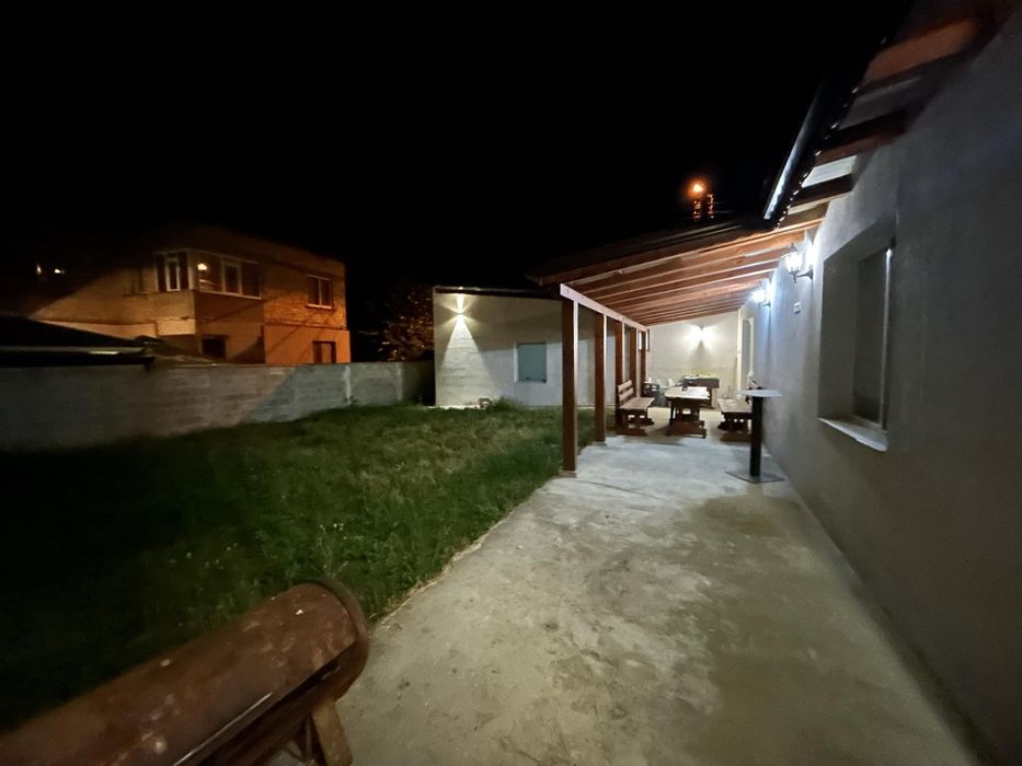 Дава се под наем Къща в Разград, Варош - 240 кв.м за 348.84 € - Снимка #18