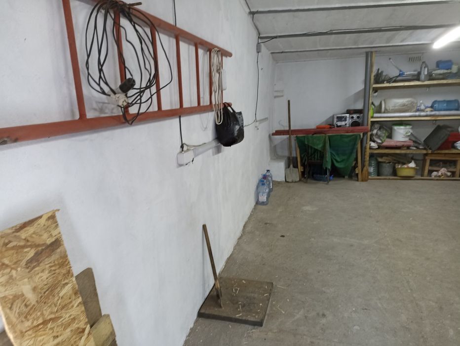 Продаётся гараж.