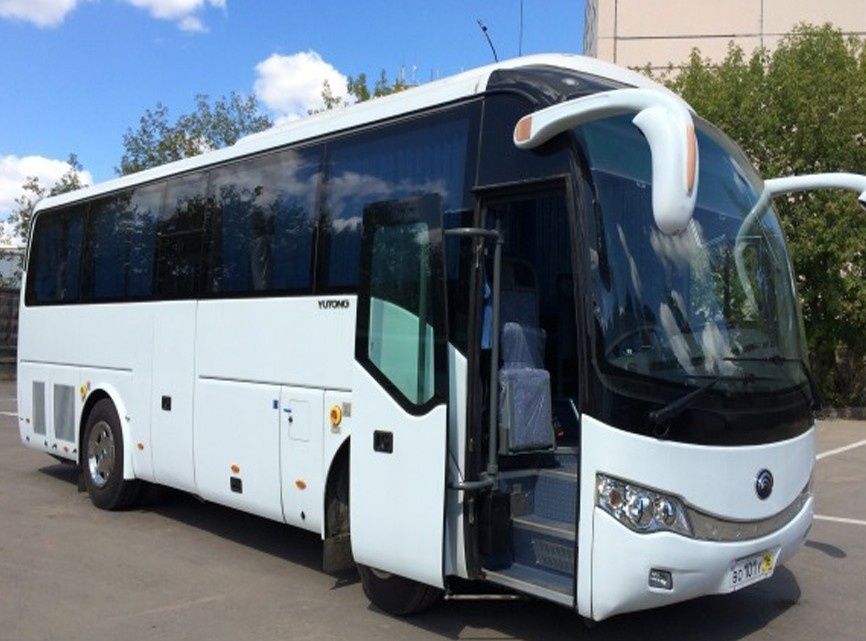 Ютонг автобус сотилади 33+1+1