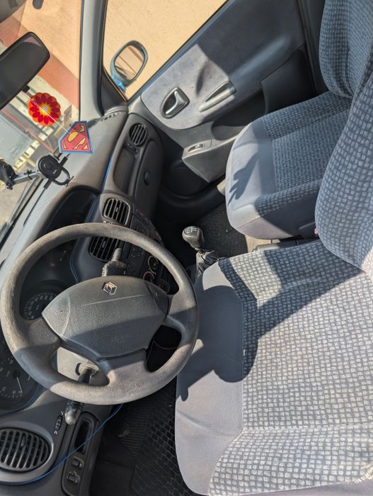 RENAULT Megane 2004 — imagine 4