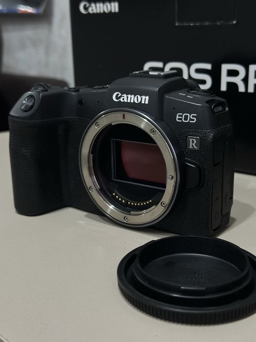 CANON RP Фотоаппарат