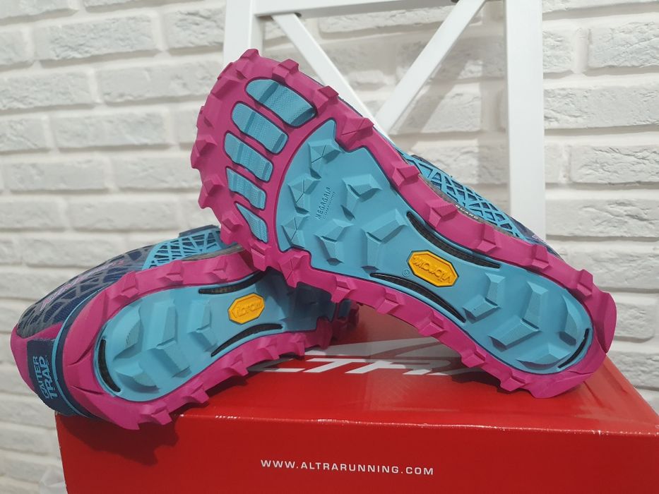 Маратонки Altra King MT 1.5 Vibram