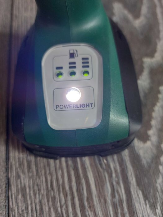 Продавам акумулаторен винтоверт BOSCH PSR 14,4 Li-2