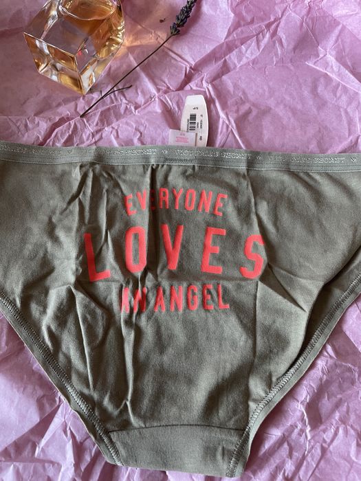 Сатенена дълга нощница с горна част